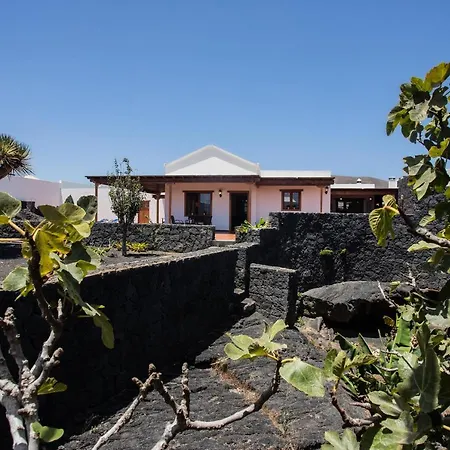 Casa Lola Lanzarote Piscina Climatizada Y Wifi Free 빌라 *