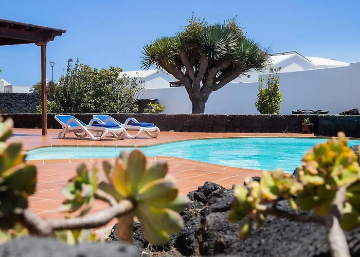 Casa Lola Lanzarote Piscina Climatizada Y Wifi Free Βίλα *